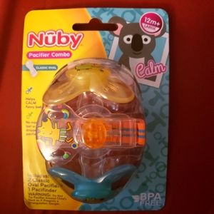 2 pack pacifier combo with clip